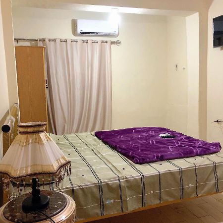 Apartment Near Abdeen Palace & Museum Cairo Exterior foto